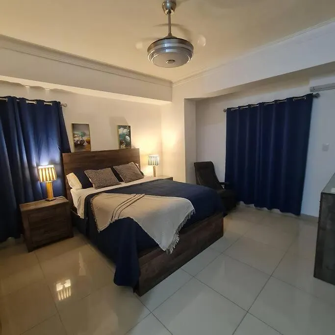 Apartamento, Completo, Comodo En Bella Vista Con 1 O 2 Dormitorio Santo Domingo Appartement